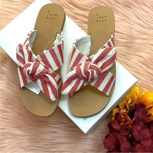 Bow Flat Sandal Slides Red & White Sz 5.5 NEW!